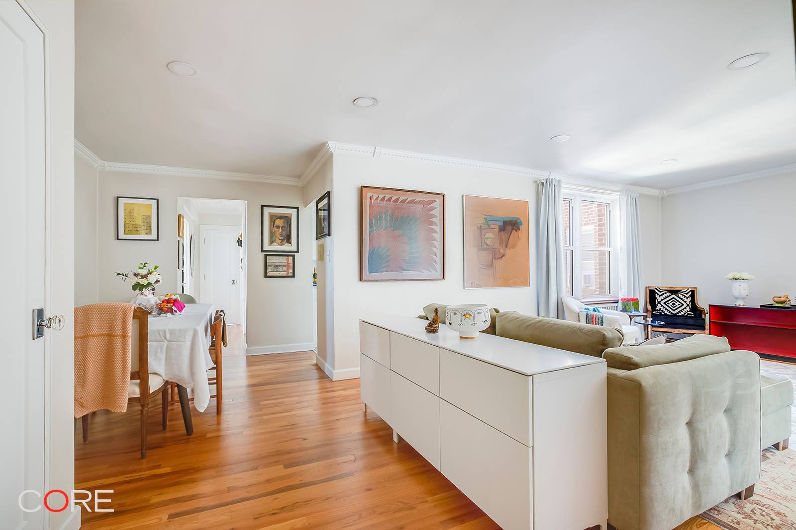 Quiet luxury awaits in this mint condition top floor residence in the heart of Midwood Brooklyn.