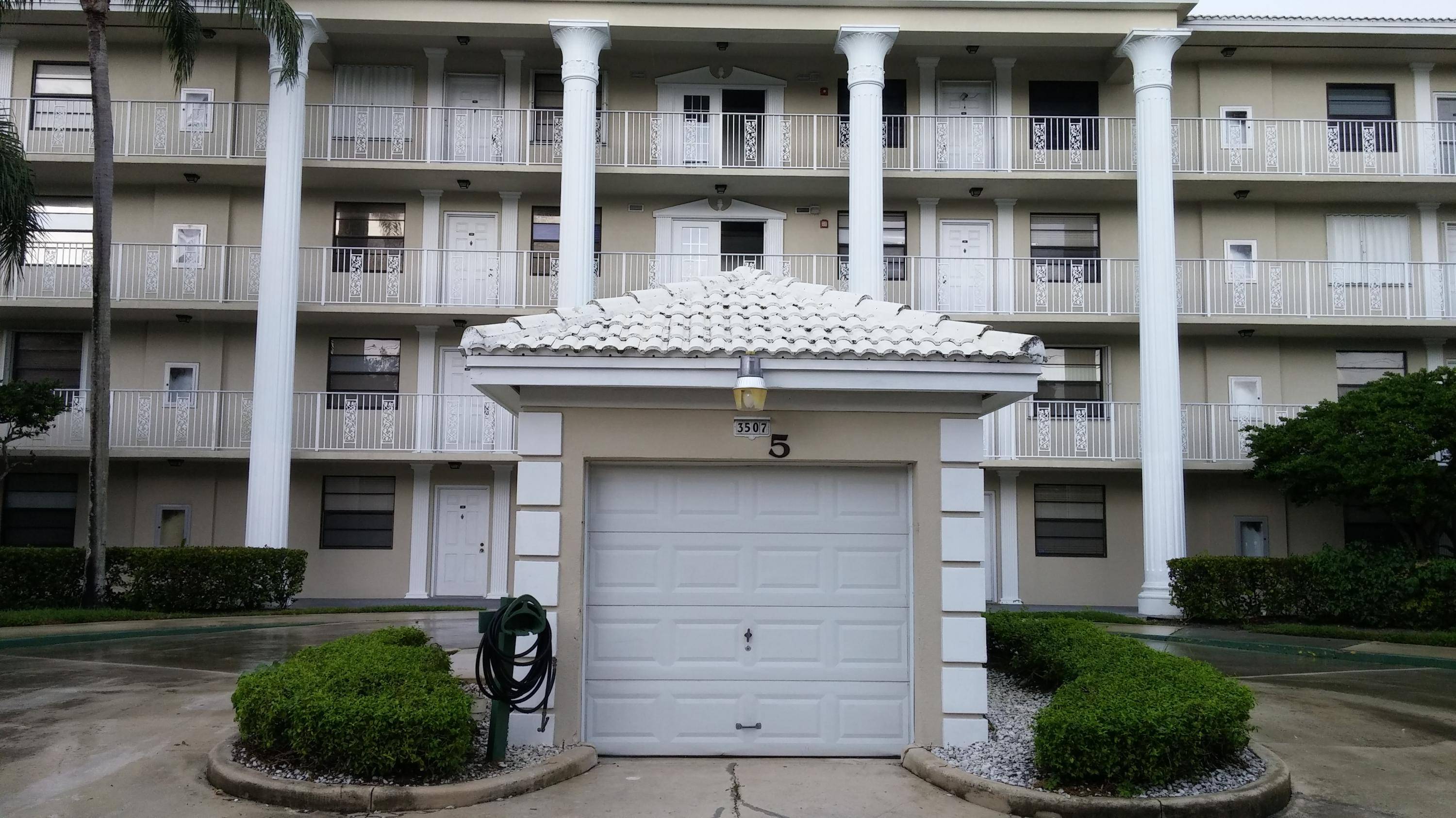 Must see ground floor, end unit with hurricane shutters.
