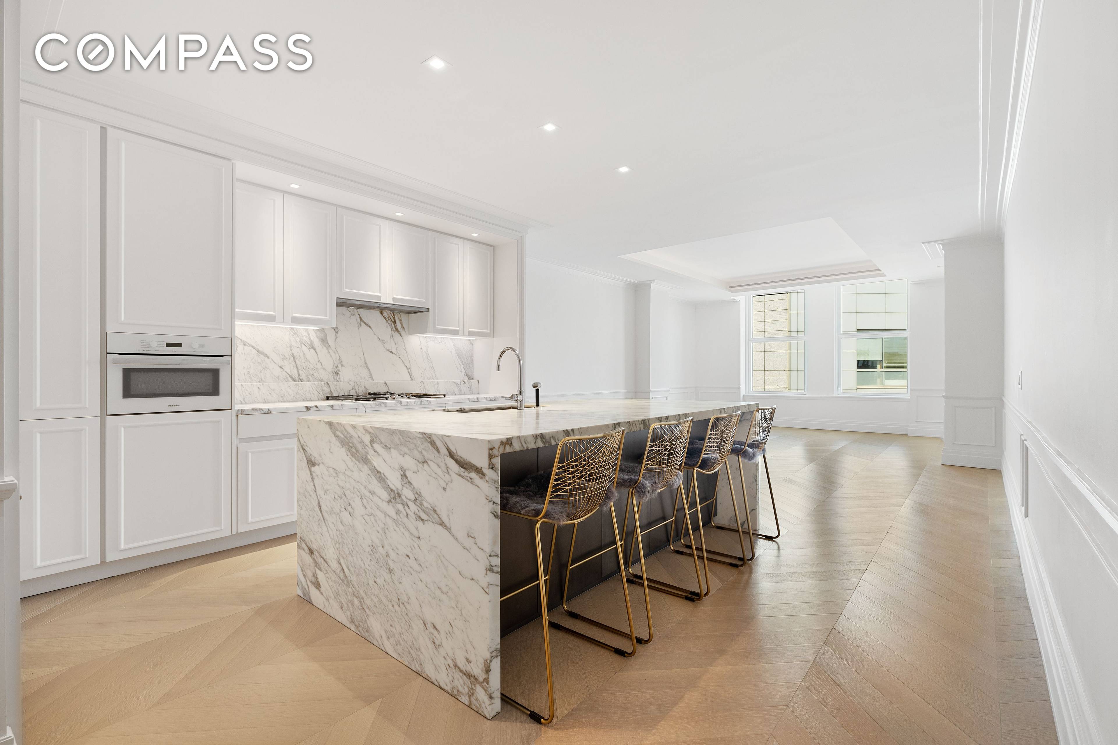 Paying homage to the most coveted elements of an architectural masterpiece at 108 Leonard, ornamental majesty and historic provenance are leveraged anew with fresh modern forms and contemporary design priorities.