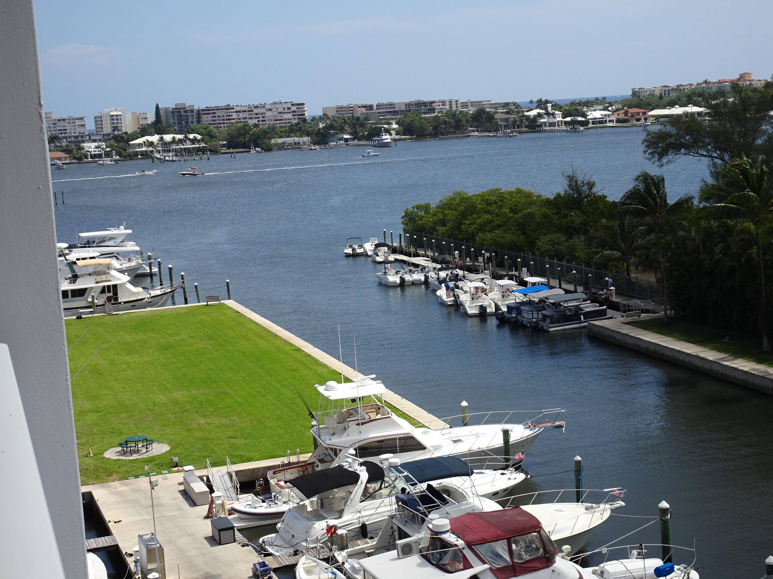 Wow ! Beautiful Intracoastal views form this Penthouse unit.