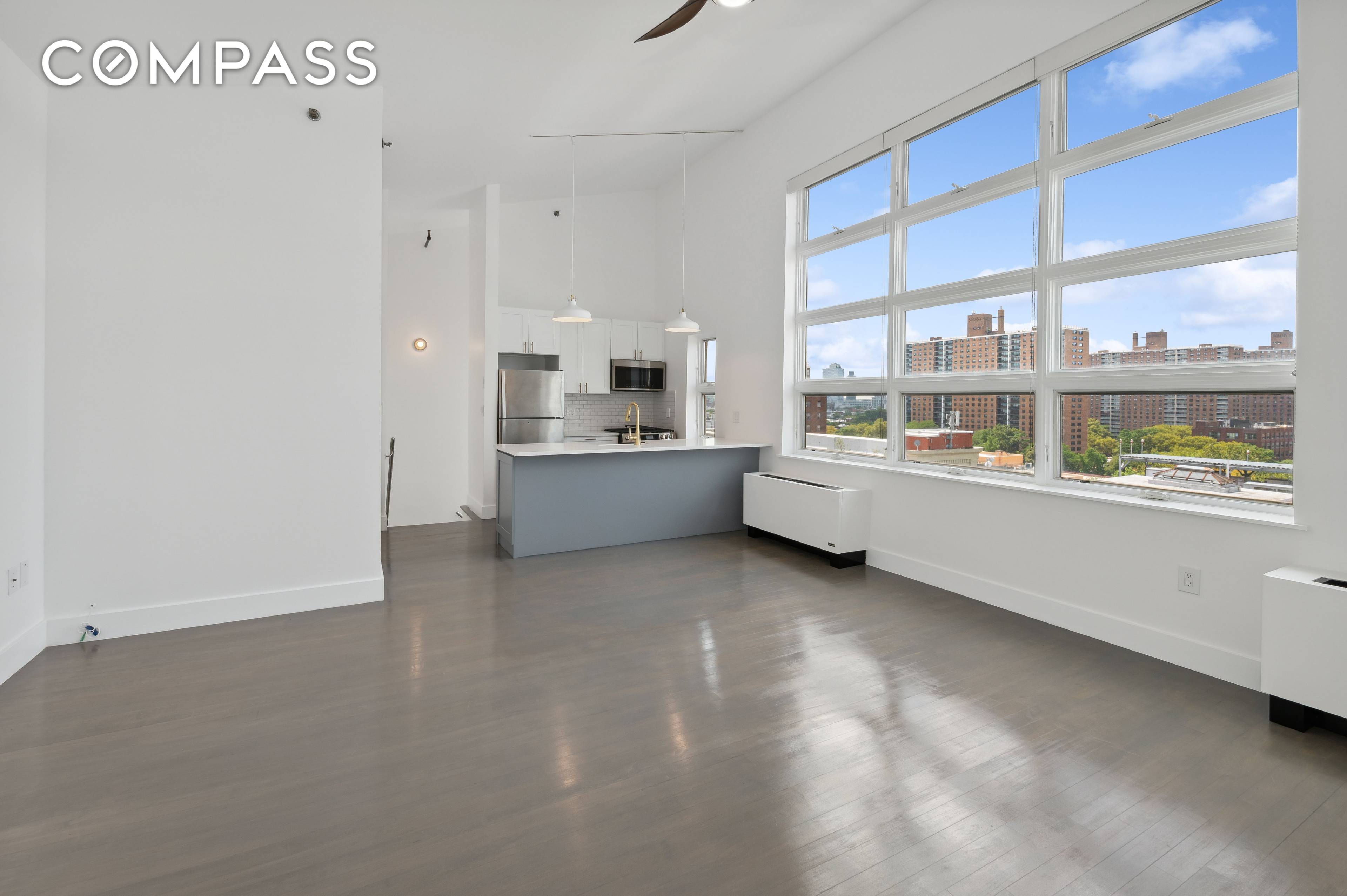 PENTHOUSE LIVING ! Step into this 2 Bed 2.