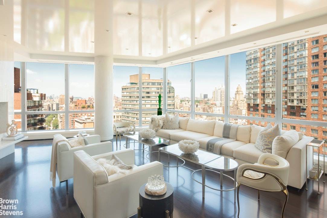 Prepare to be wowed as you enter residence 26D in the Grand Millennium, one of the Upper West Side's most revered condominiums.