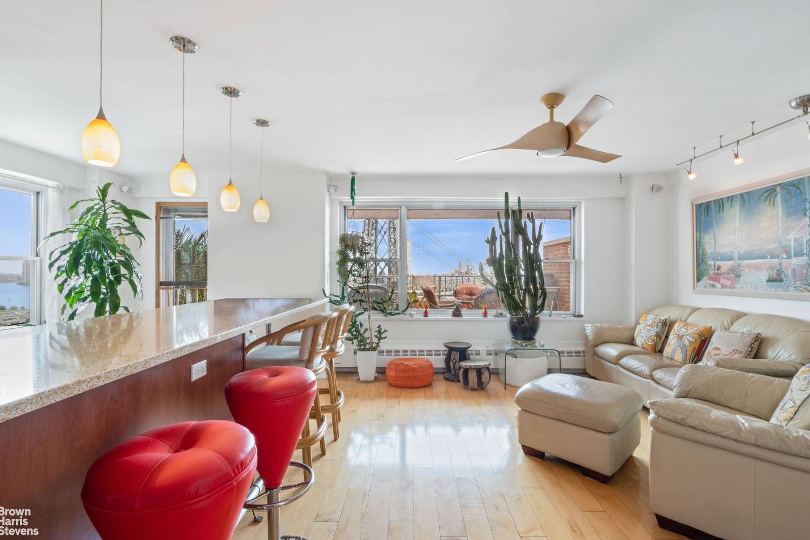 SUNDAY OPEN HOUSES ARE BY APPOINTMENT AND SLOTS MUST BE BOOKED IN ADVANCE Top of the World feeling from this Penthouse on the East River excites all your senses !