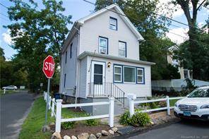 Charming freshly painted 3 bedroom 2 bath single family home in Greenwich.