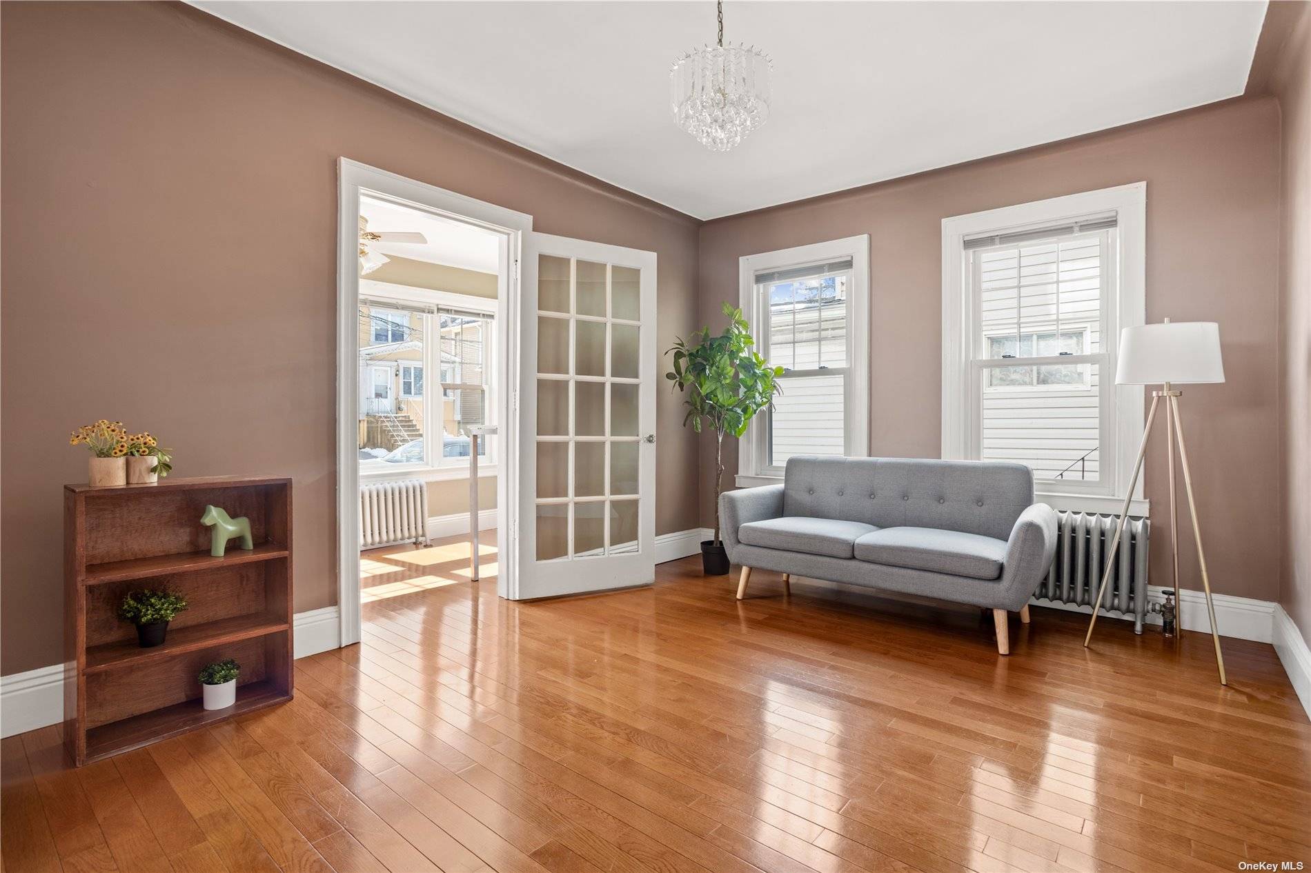 Enjoy the single family home lifestyle without leaving the city in this recently updated three bedroom, one bathroom home featuring spacious, sun drenched interiors, a huge basement, private outdoor space ...
