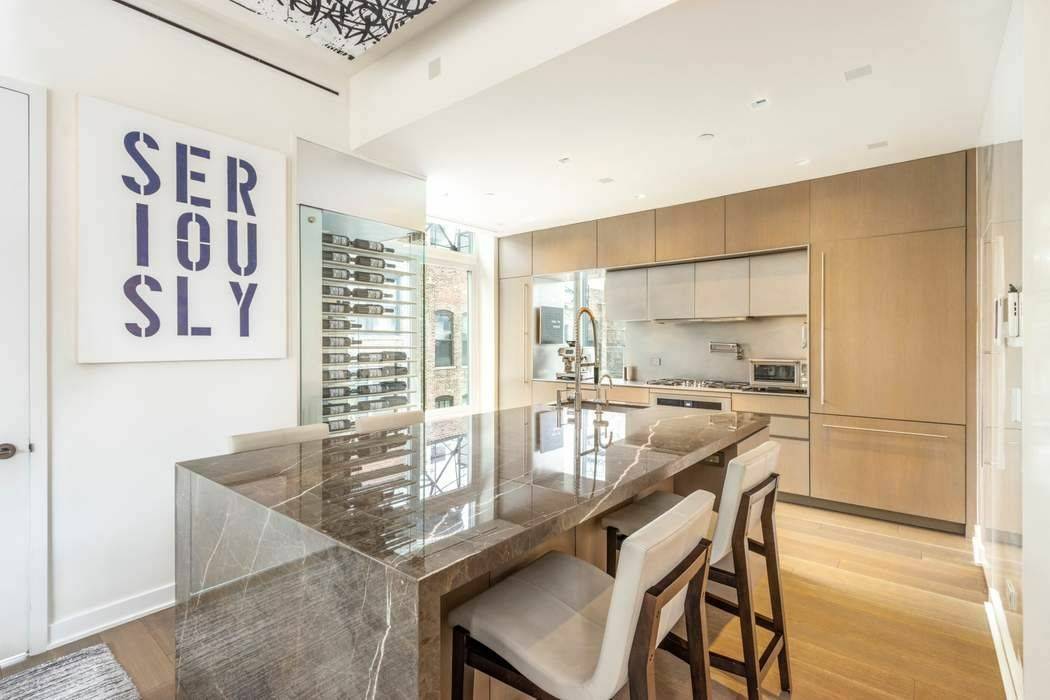 Extraordinary one of a kind duplex Condo in the sky !