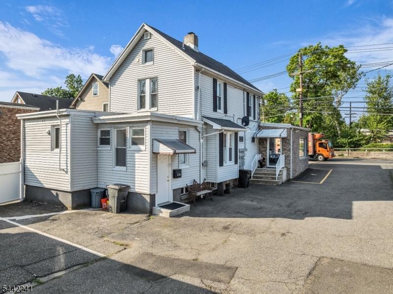 Single Family - Attached