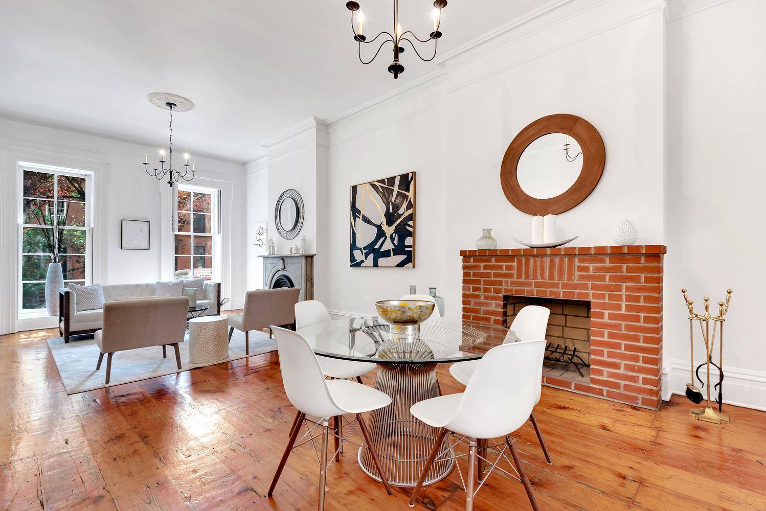 Wonderful Boerum Hill townhouse on lovely, coveted Dean Street, in a vibrant neighborhood near all conveniences including shopping, dining, and transportation !