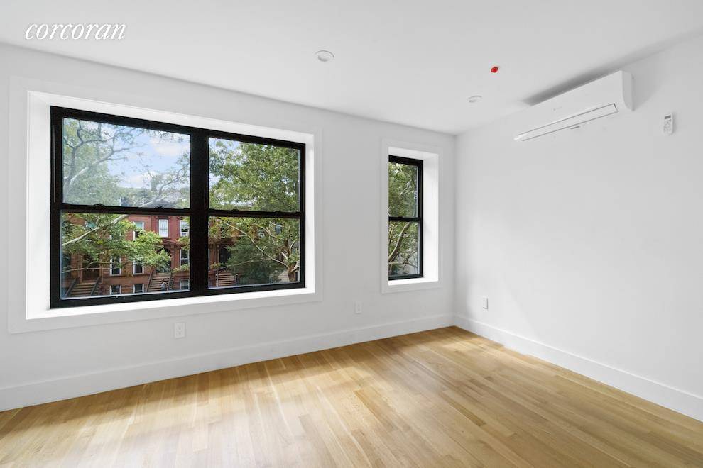 Come home to this stunning townhouse located in beautiful Bedford Stuyvesant.