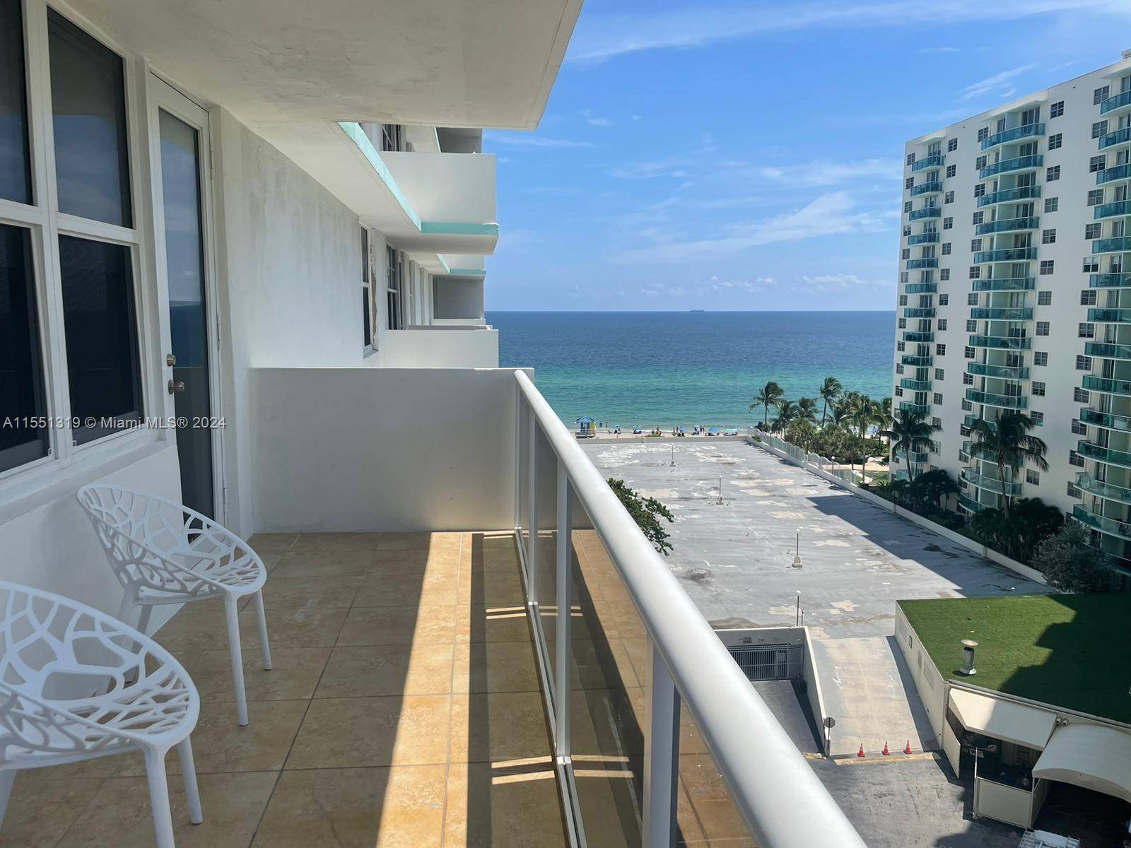 PRICE IMPROVEMENT ! Beautifully upgraded condo in the heart of Hollywood Beach !