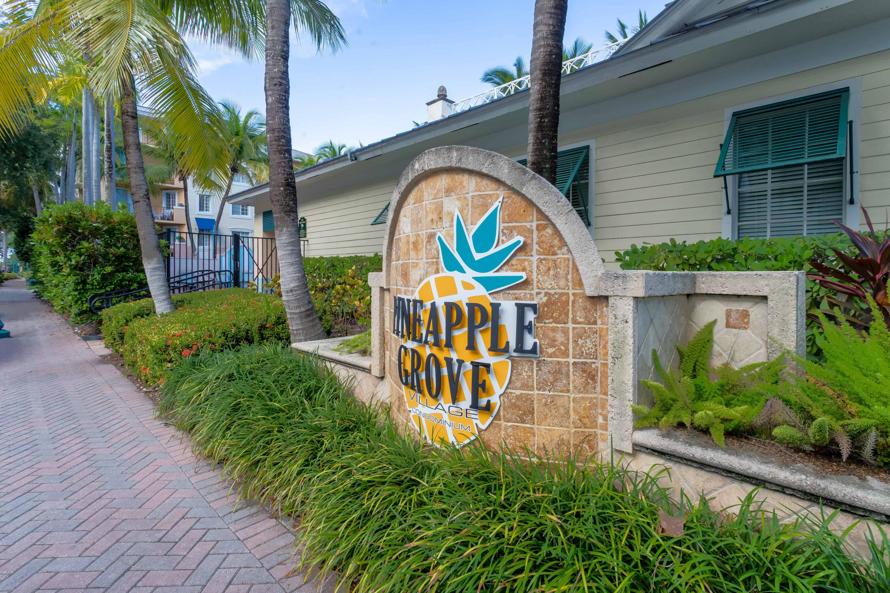 Amazing Seasonal 2024 2025 turnkey rental in the heart of Downtown Delray Beach's famous Pineapple Grove !