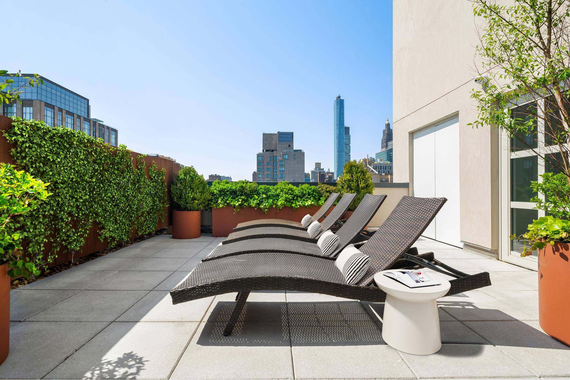 PRICE IMPROVEMENT AT THE BEST NEW DEVELOPMENT IN GRAMERCYWith interiors designed by the celebrated Paris Forino, Residence 10B at 250 East 21st Street is a 2, 468 square foot four ...