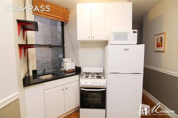 Bright 2 Bedroom in the heart of Greenwich Village.