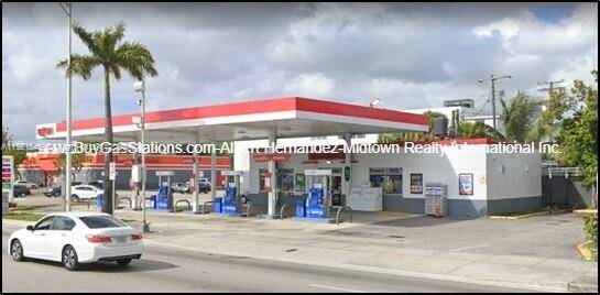 Profitable Exxon Gas Station Located in a busy area near Wynwood, FL.