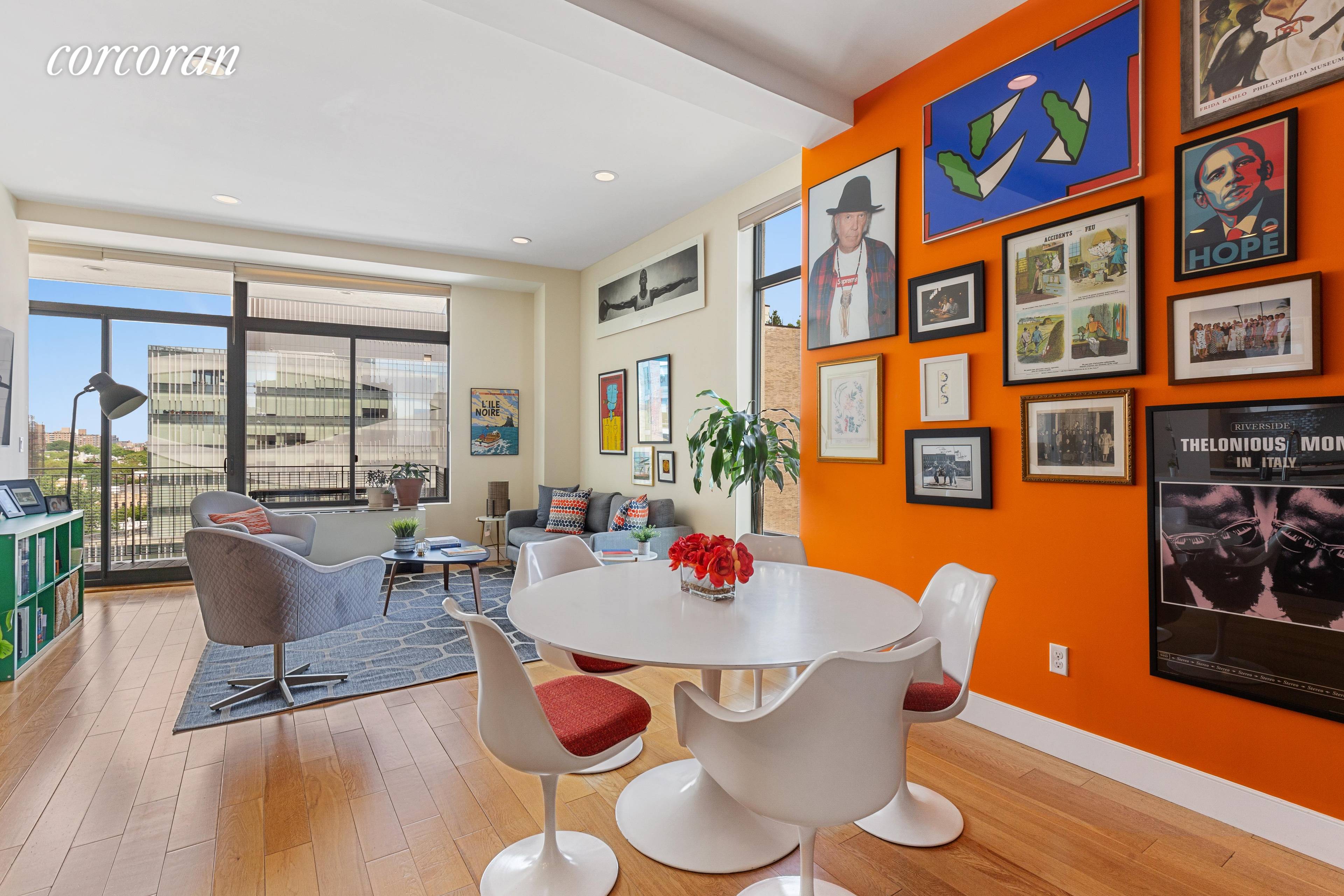 Perched high above the crossroads of Fort Greene, Boerum Hill, Downtown Brooklyn and Park Slope, this spacious, modern two bedroom, two bath condo leaves nothing to be desired.