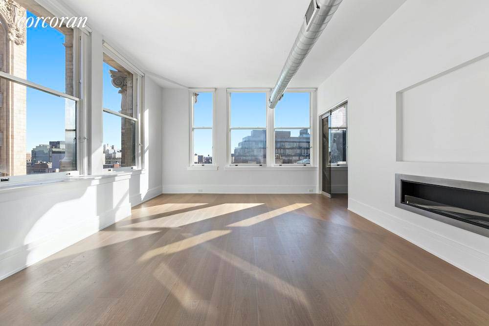 This renovated three bedroom, three bathroom loft style penthouse blends luxurious, custom finishes with original details making this a one of a kind home with a private outdoor roof deck ...