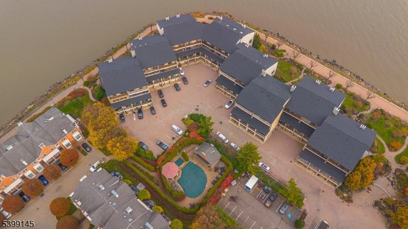 Aerial view 4