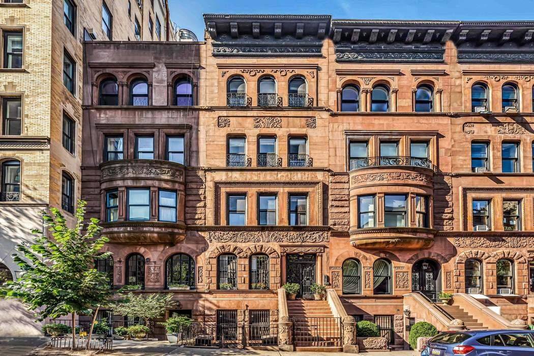 Exceptional and Distinguished Carnegie Hill Brownstone Whether converted to a single family home or maintained in its current configuration as an investment property, 22 East 93rd offers grand proportions 20 ...