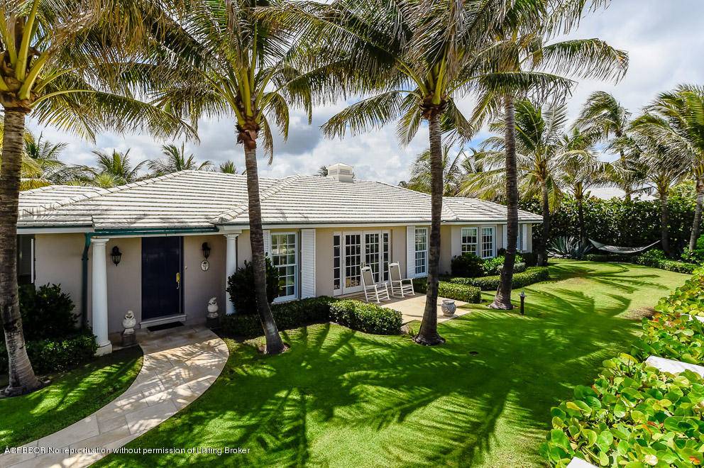 Charming bright beach house located in the quiet north end with direct beach access.