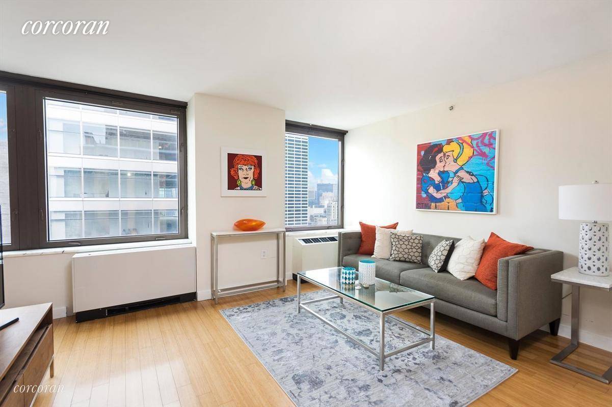 Showing with 24 hour notice Exceptional one bedroom condo with spectacular views and superior finishes overlooking Bryant Park.