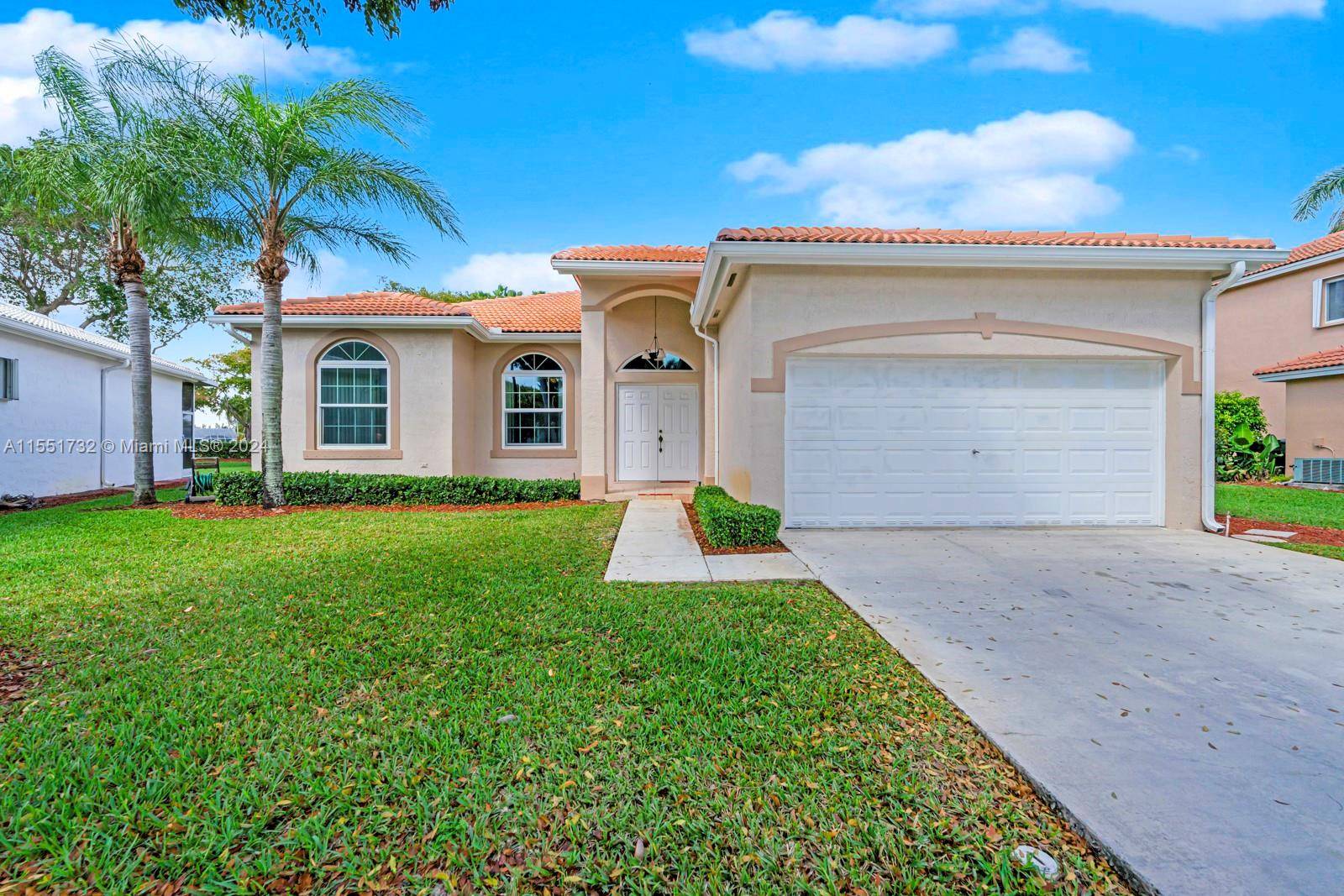 Move in ready 3 bedroom 2 bathroom one story single family home located in North Gate a Keys Gate community.