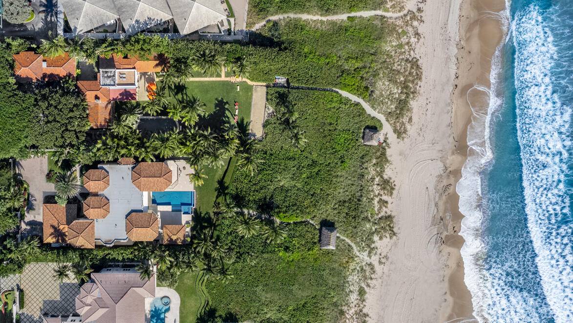 1 acre of COMPLETE OCEANFRONT PRIVACY.