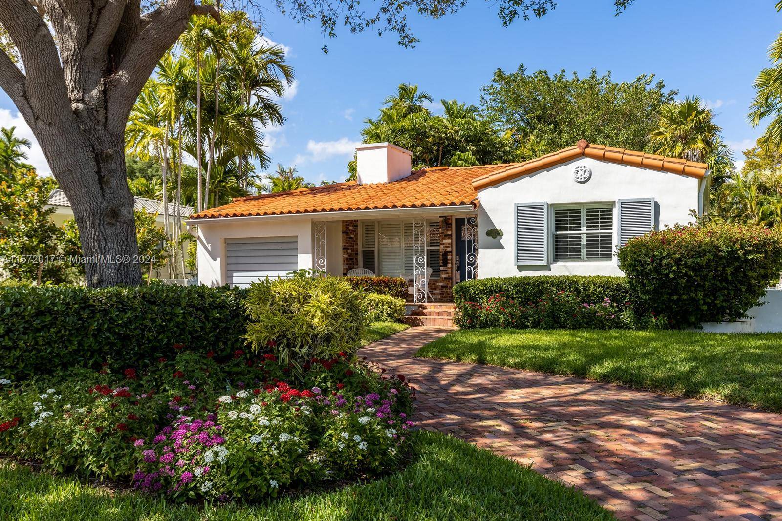 Charming home in a prime Miami Shores location surrounded by some of the most prestigious homes in the neighborhood.