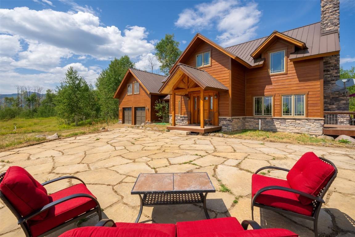 Private retreat, surrounded by nature and just 16 miles from all of the amenities, amazing community, and world class skiing that Steamboat has to offer !