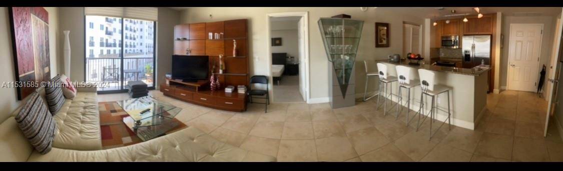 GORGEOUS, SPACIOUS 2 BED AND 2 AND A HALF BATH LUXURY CONDO IN THE HEART OF CORAL GABLES DOWNTOWN.
