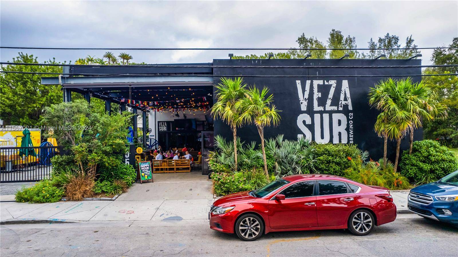 Opportunity in the heart of the high demand Wynwood market.