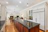 Gourmet Eat-in Kitchen