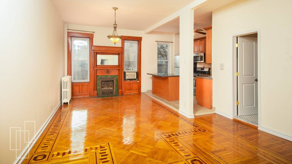 NO FEE Large and lovely parlor floor 1BR with grand original details, fully updated amp ; tastefully renovated.