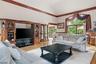 Family Room (1 of 3)