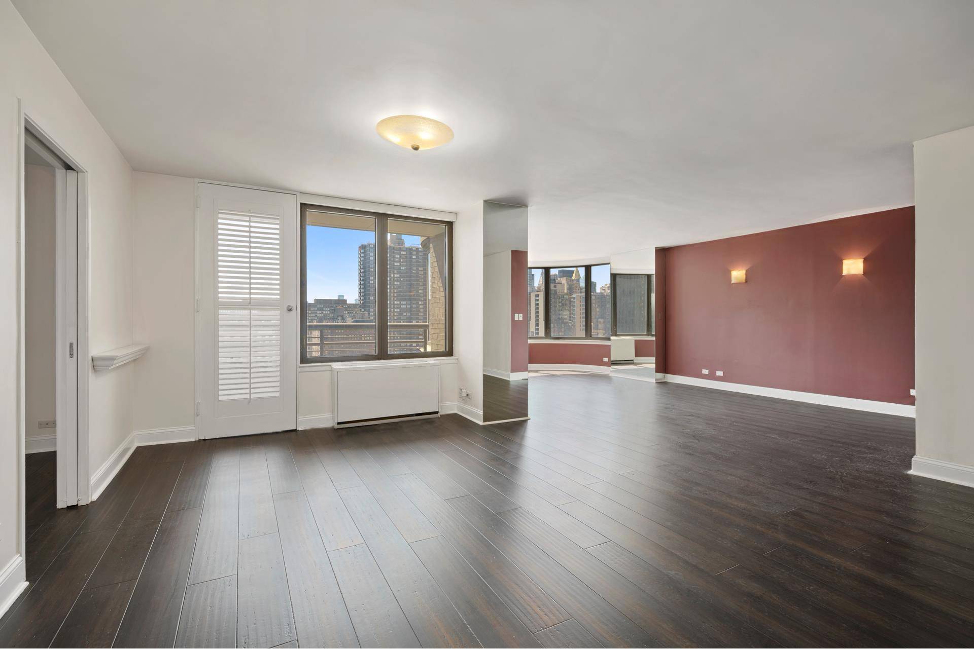 Welcome to the Corinthian at 330 East 38th Street, Unit 18Q This sun flooded 2 bedroom easily converted into a 3 bedroom condo offers breathtaking river and skyline views.