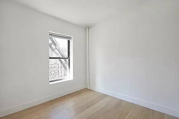 VIDEO OF ACTUAL UNIT AVAILABLE UPON REQUEST Welcome to 401 East 50th Street !