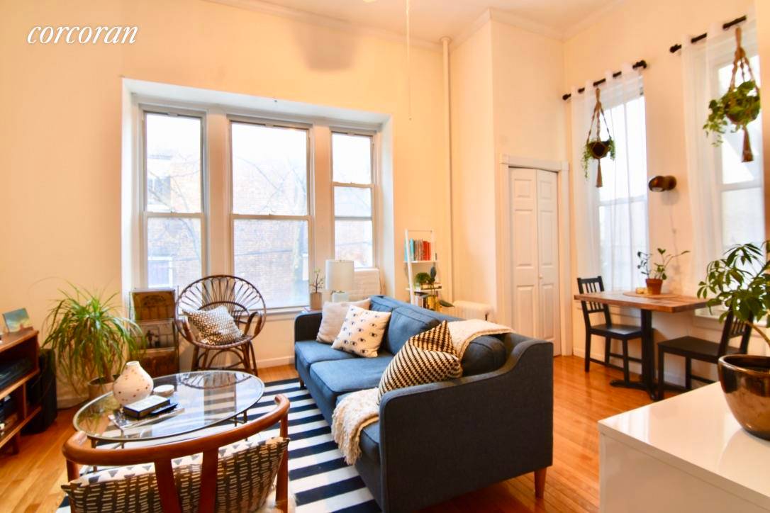 170 STATE STREET, 2E, BROOKLYN HEIGHTS NO FEE Two bedroom apartment for rent in Brooklyn Heights.