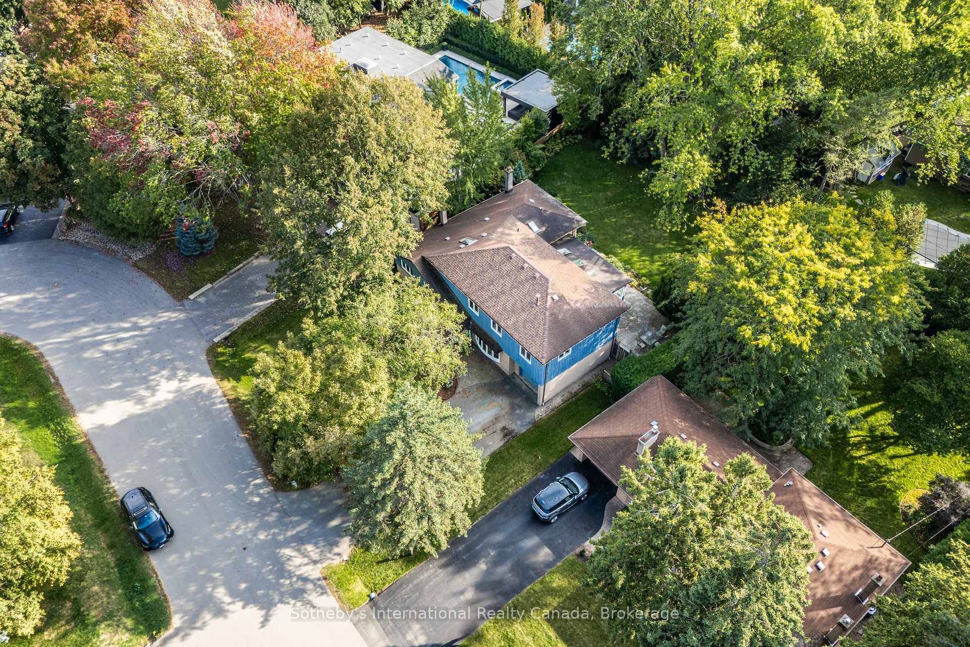 Set on a quiet, tree lined crescent just steps from Coronation Park and Lake Ontario, 98 Selgrove Crescent offers a rare combination of space, privacy, and lifestyle in the heart ...