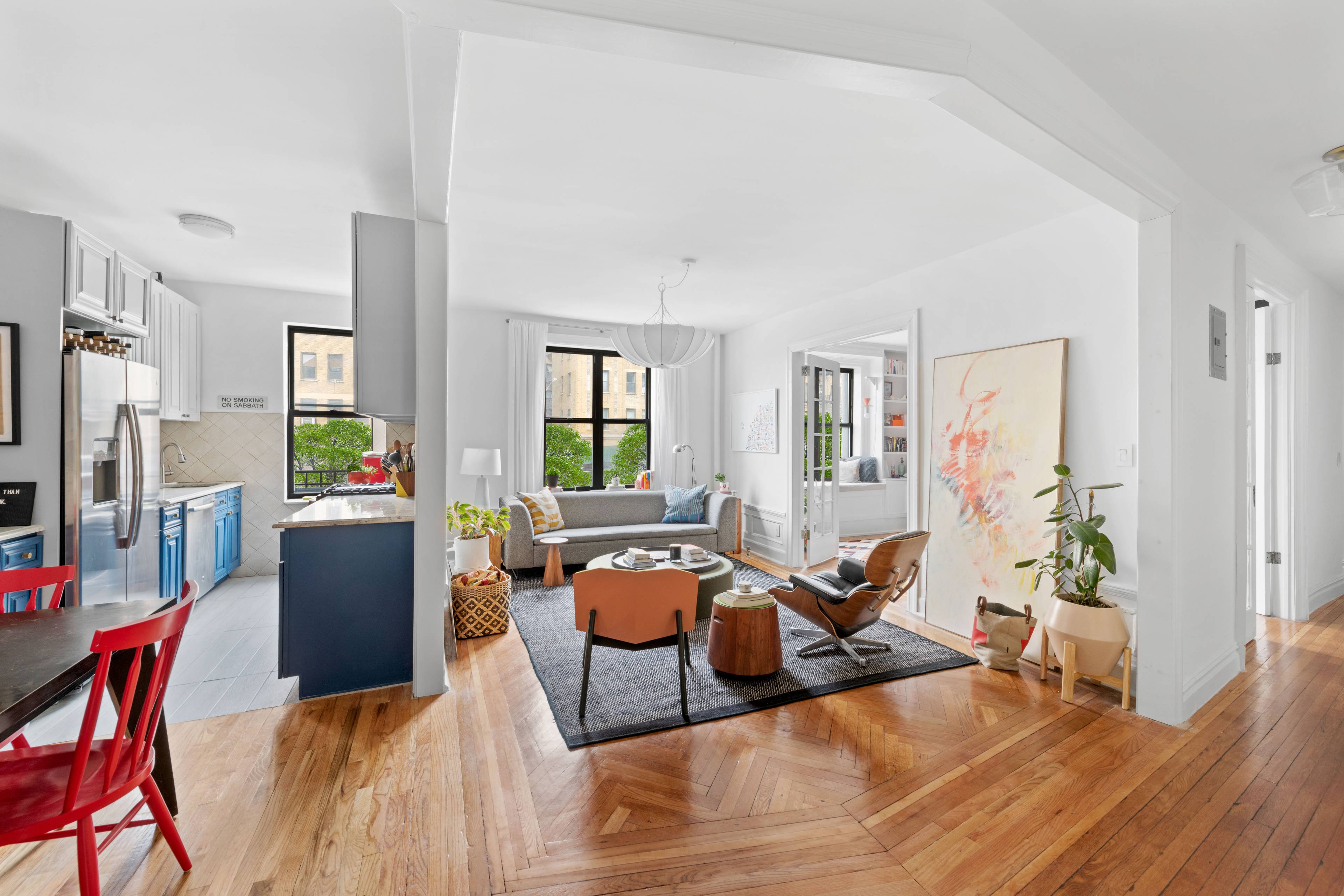 Welcome home to the Falkland, a well established pre war cooperative located on 181st Street amp ; Riverside Drive nestled along the river, this co op is tucked away from ...