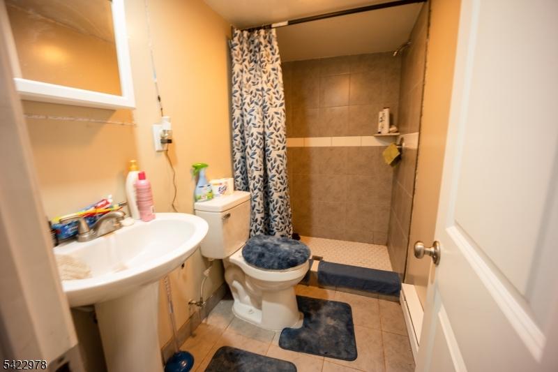 Unit 1: Bathroom