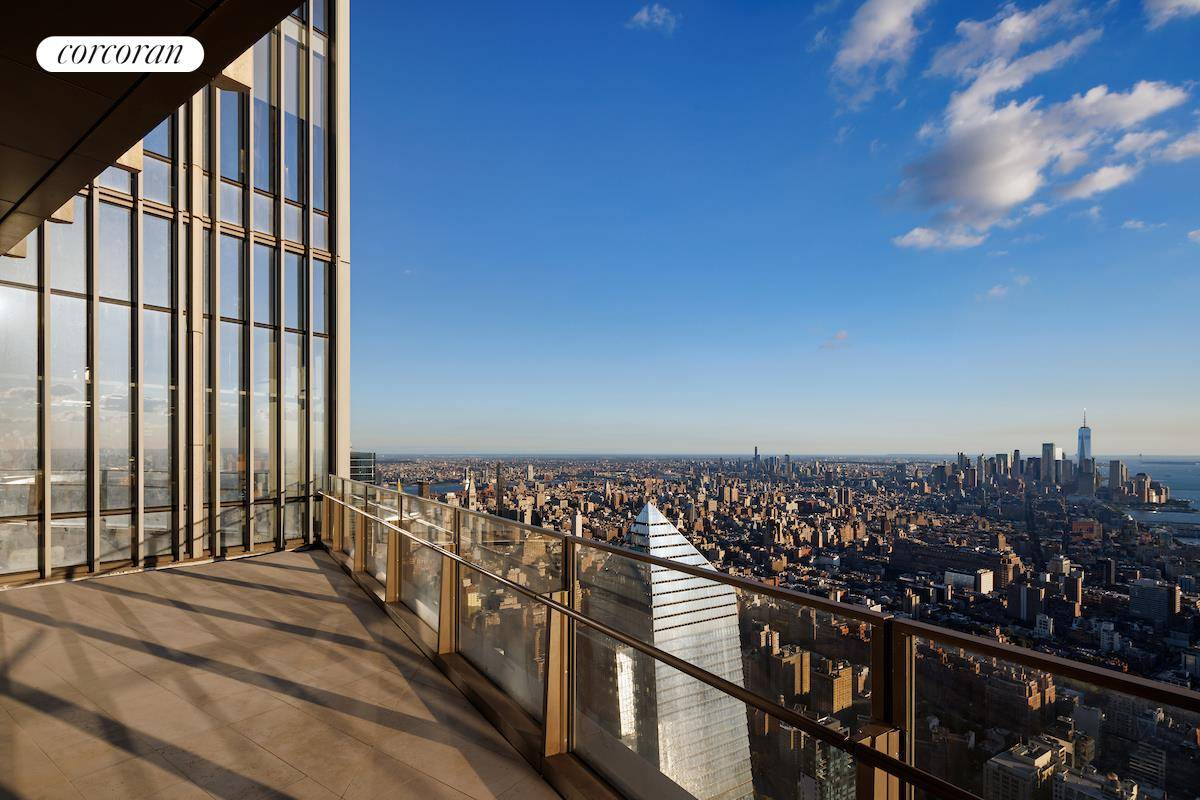 FINAL PENTHOUSE OPPORTUNITY EPIC VIEWS 9886 SF FULL FLOOR GLORIOUS WHITE BOX CEILINGS TO 14'Spanning one full floor, this spectacular home of 9886 square feet has grand proportions with ceilings ...