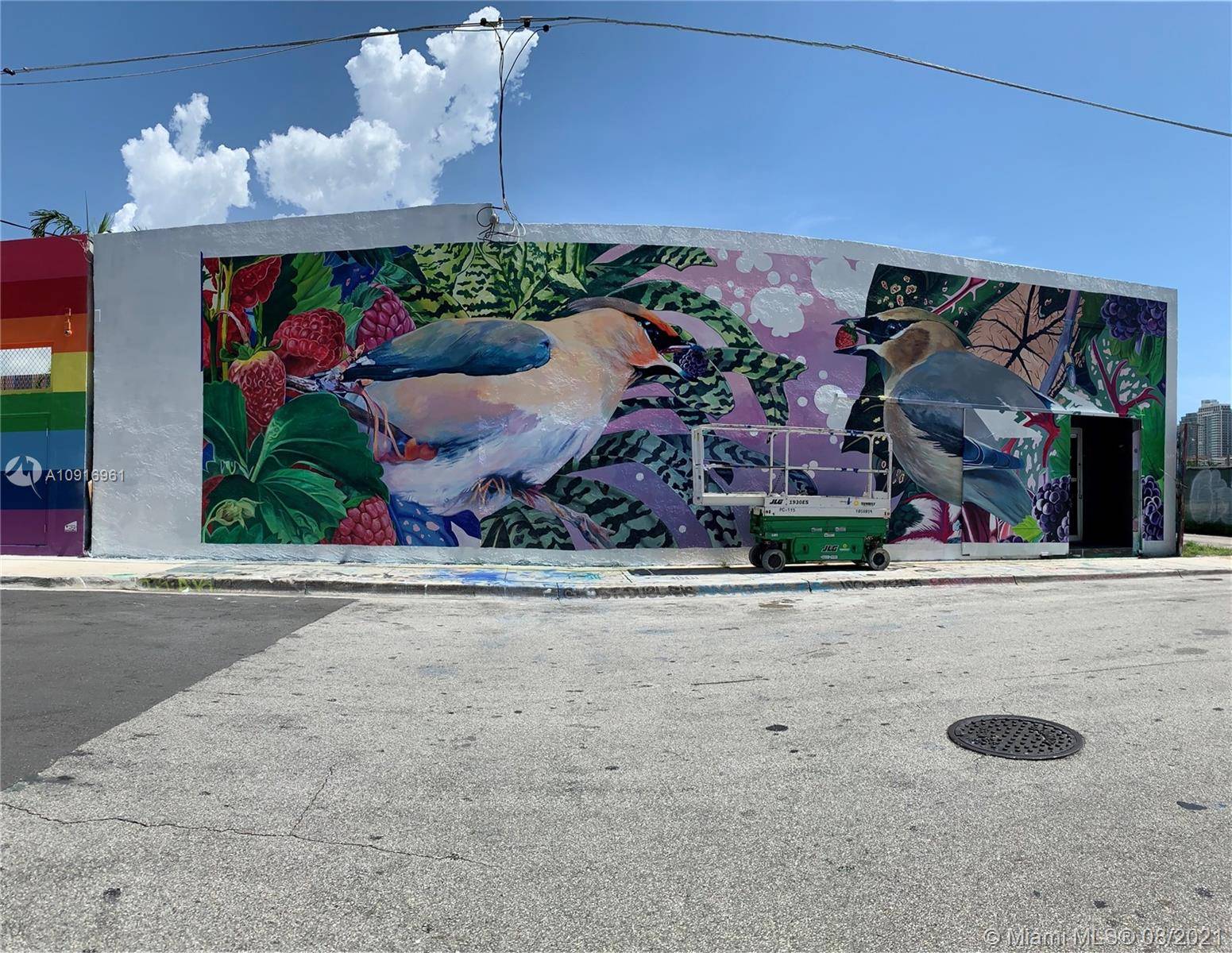 Prime location in the hear of Wynwood, easily accessible on a two way street.