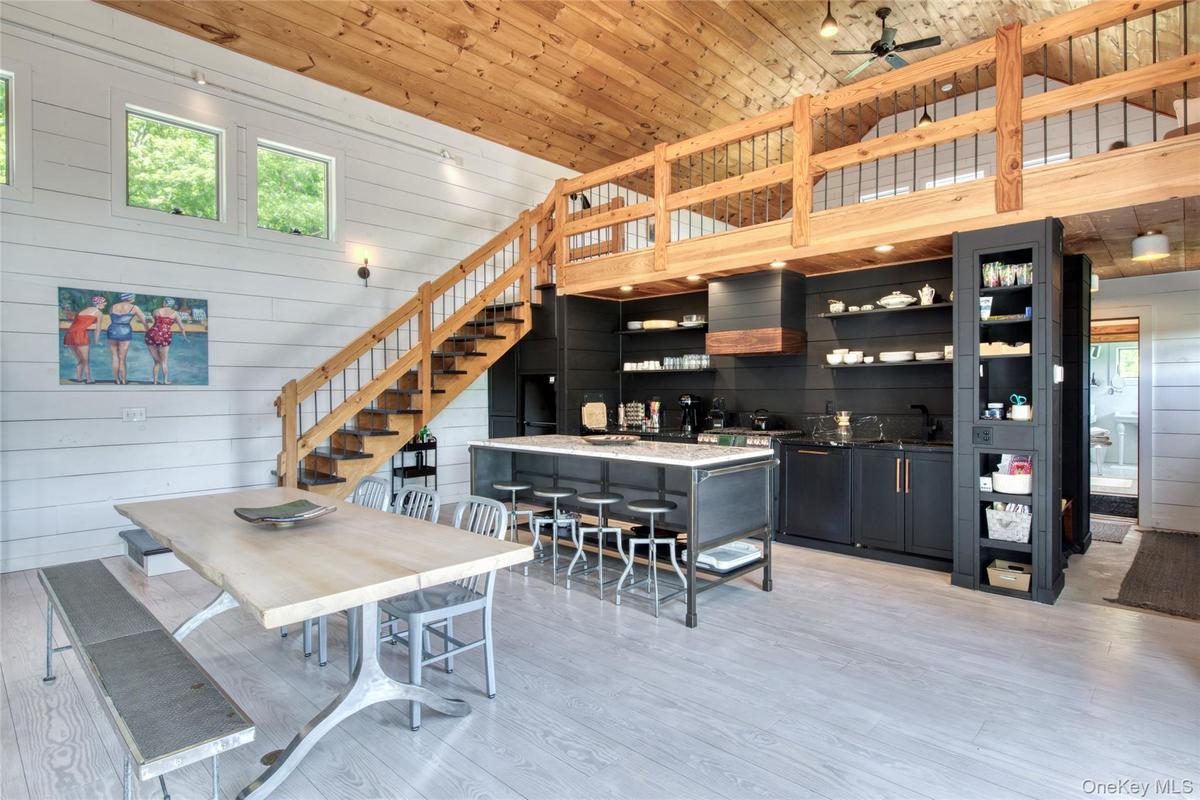 Main House: kitchen