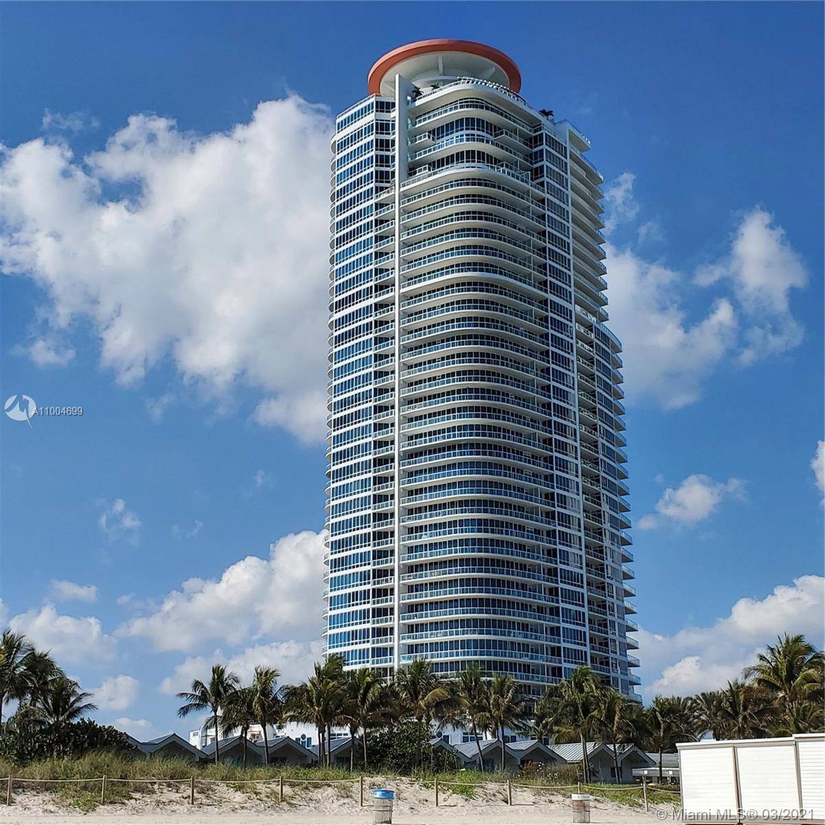 Neverending views of the Atlantic coastline, South Beach, Fisher Island, Government cut From this potential spectacular combination of units 3504 and 3505 at The Continuum South Tower.
