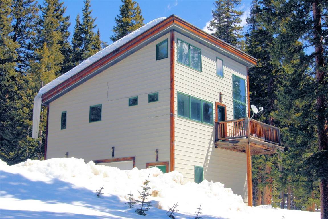 This fully furnished one bedroom plus loft cabin, boasting a large attached 2 car garage, awaits just minutes from Fairplay amidst a picturesque setting, nestled among the trees near the ...
