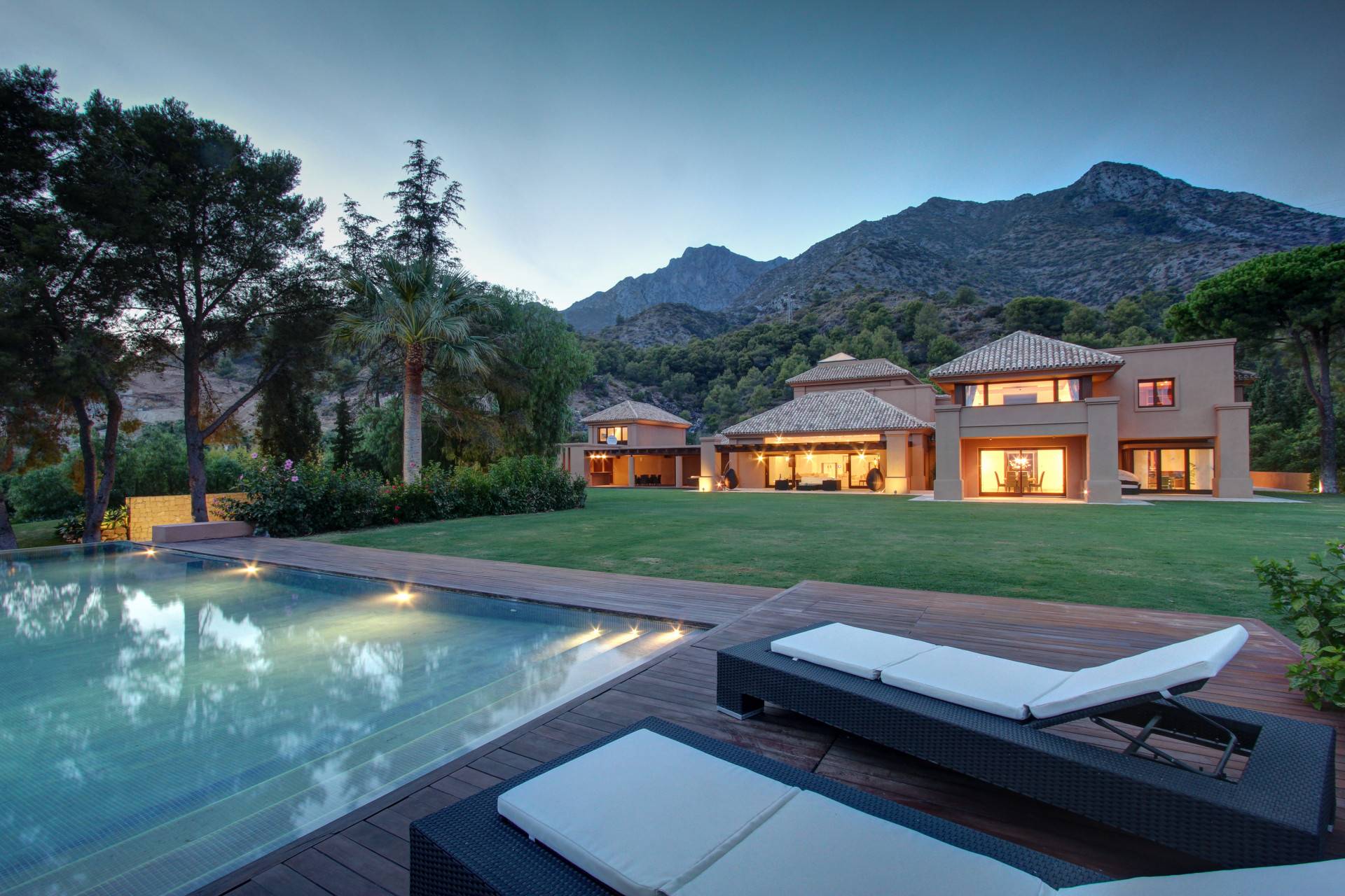 Truly Exceptional Luxury Villa, Cascada de Camojan, Marbella Golden Mile