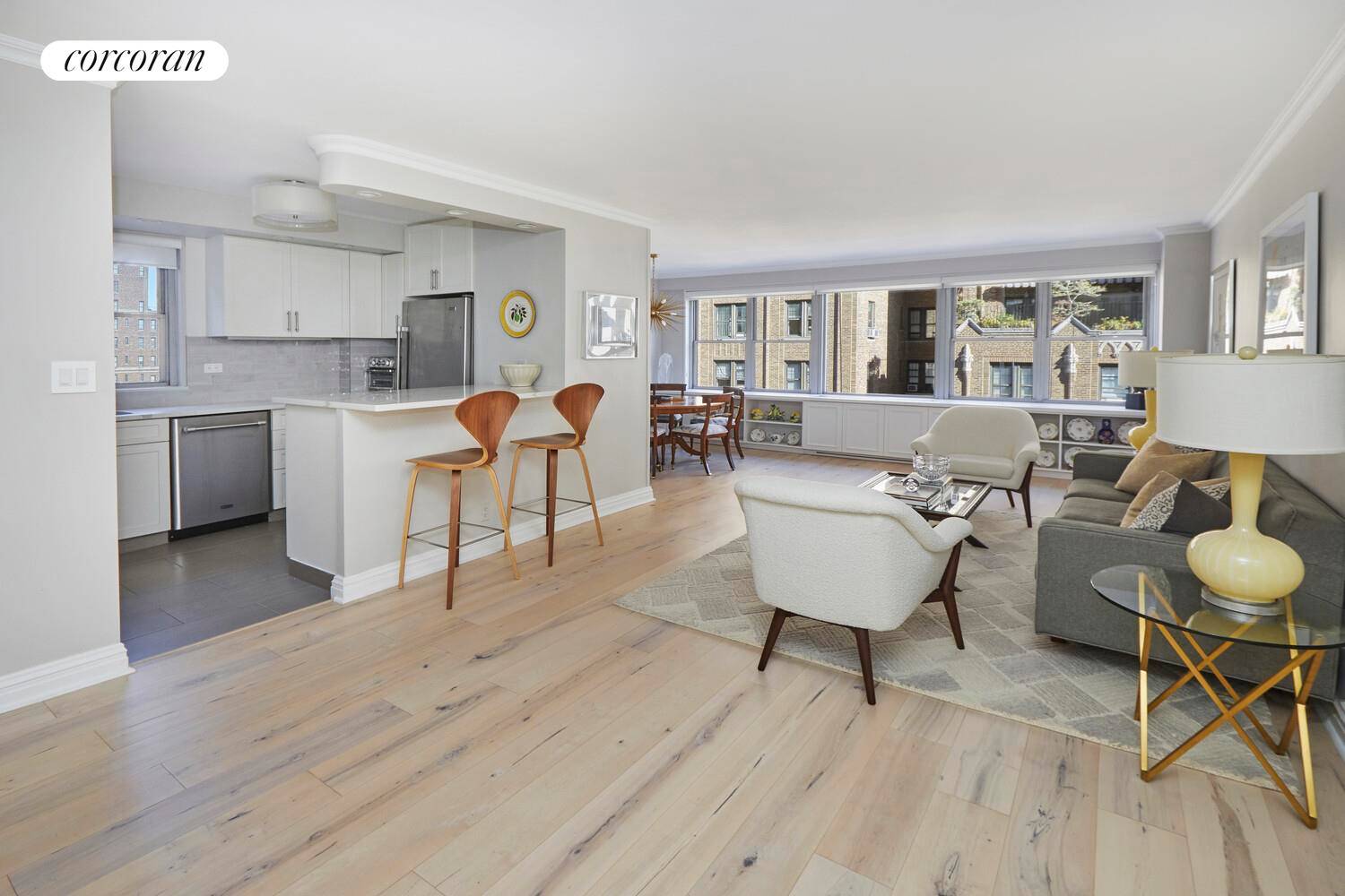 Experience modern sophistication and effortless comfort in this beautifully appointed 2 bedroom, 2 bathroom home with a private balcony, set within a prestigious, full service building just off Central Park ...
