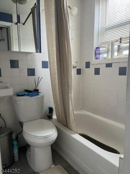 bathroom 2 floor front