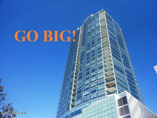 MEGA PENTHOUSE Corner Combo Condo ''Go Big'' !