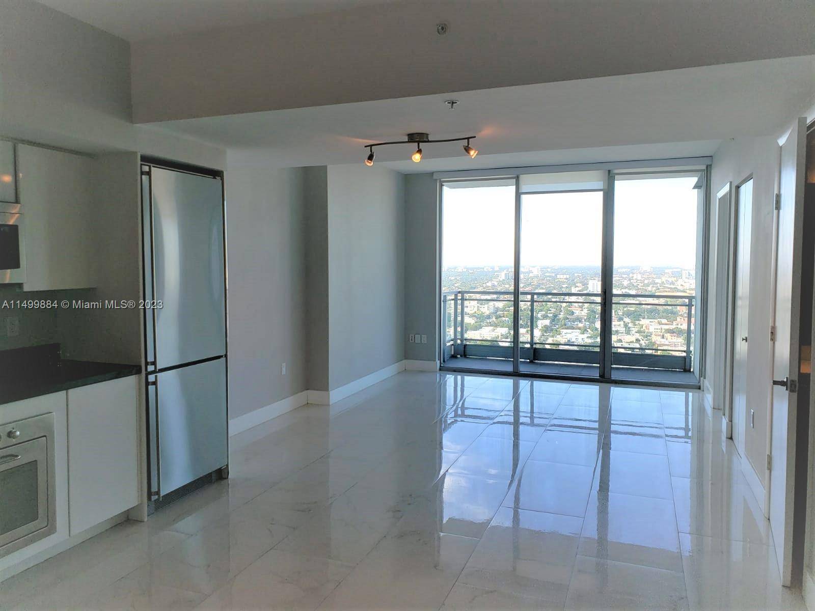 Very Nice Apartment Located at Mint Condominium Building in Brickell River Front Area, Walking Distance to Mary Brickell Village and Brickell Citi Centre.