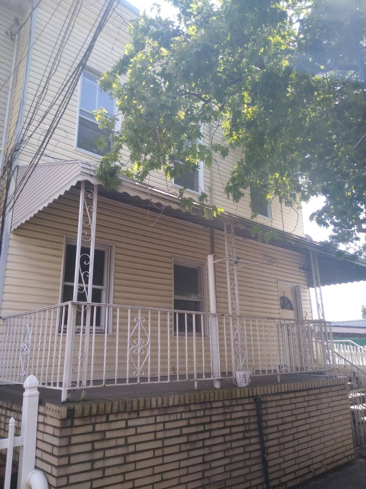 17 CRAWFORD ST Multi-Family New Jersey